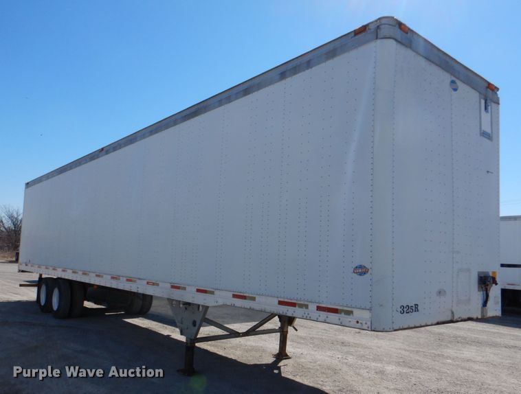 image for item JS9689 1997 Utility VS2DC  dry van trailer