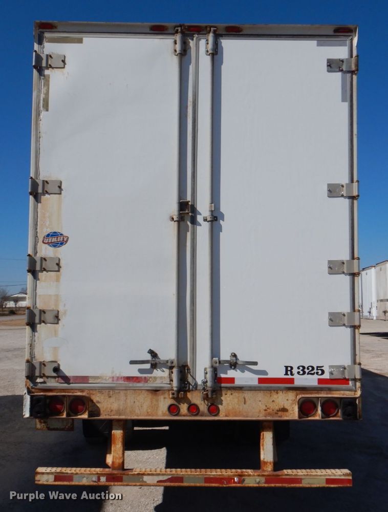 image for item JS9689 1997 Utility VS2DC  dry van trailer