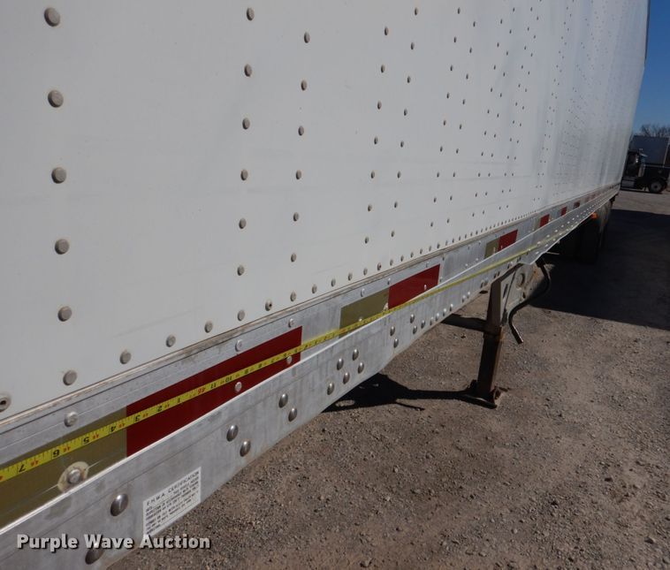 image for item JS9689 1997 Utility VS2DC  dry van trailer