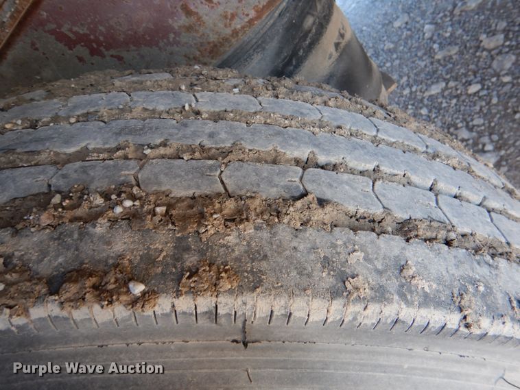 image for item JS9690 1994 Pines  dry van trailer