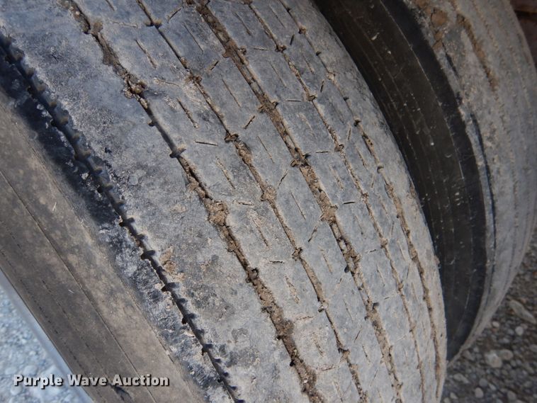 image for item JS9690 1994 Pines  dry van trailer