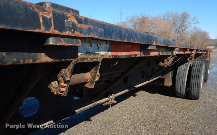 image for item JS9724 Transcraft TL-42  flatbed trailer