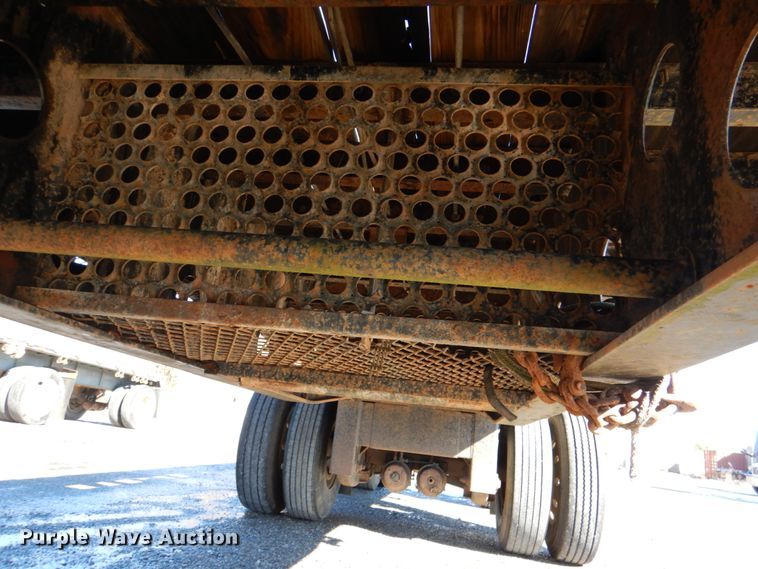 image for item JS9724 Transcraft TL-42  flatbed trailer