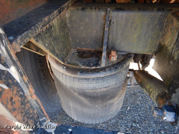 image for item JS9724 Transcraft TL-42  flatbed trailer