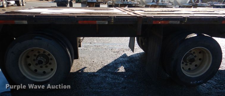 image for item JS9724 Transcraft TL-42  flatbed trailer