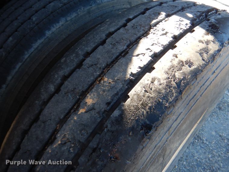 image for item JS9724 Transcraft TL-42  flatbed trailer