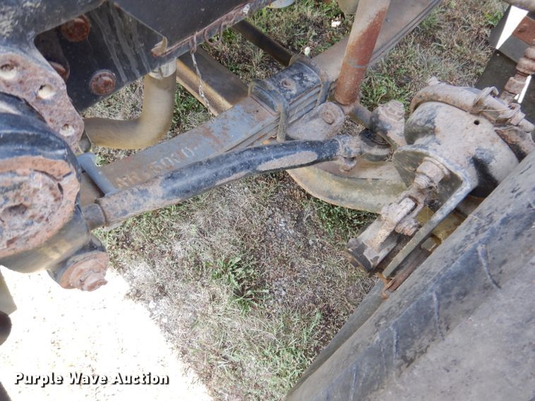 image for item KA9373 1998 Mack CS300P  truck cab and chassis