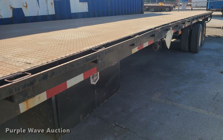 image for item KG9640 1996 Viking  flatbed trailer