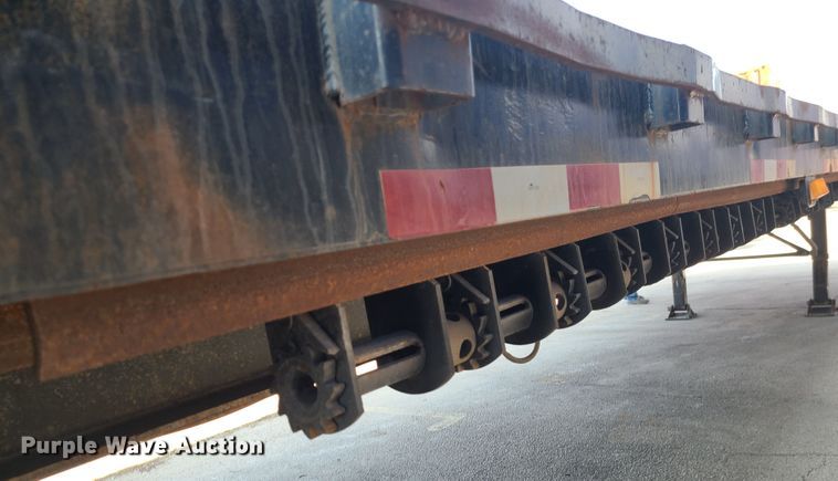 image for item KG9640 1996 Viking  flatbed trailer