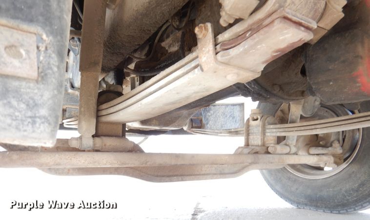 image for item KG9965 1994 Mack CH613  semi truck