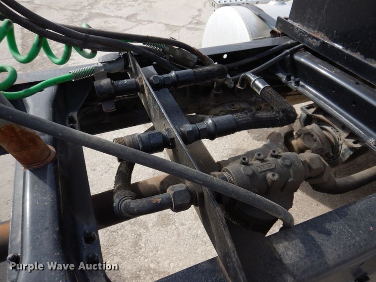 image for item KG9966 1996 Mack CH613  semi truck