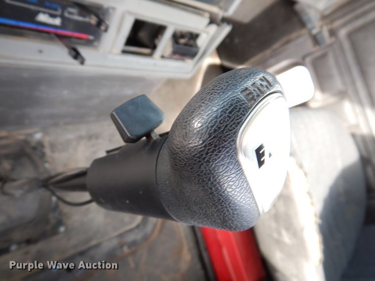 image for item KG9966 1996 Mack CH613  semi truck