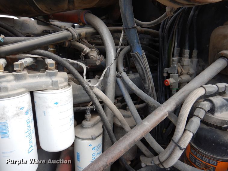 image for item KG9966 1996 Mack CH613  semi truck