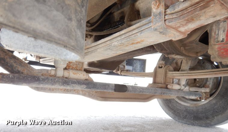 image for item KG9966 1996 Mack CH613  semi truck