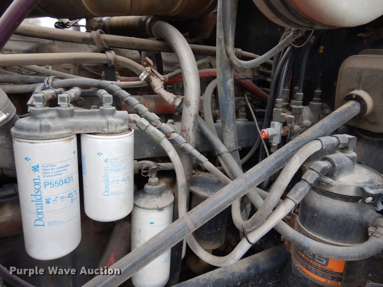 image for item KG9968 1996 Mack CH613  semi truck