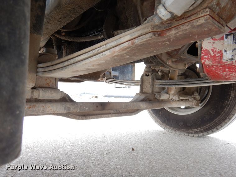 image for item KG9968 1996 Mack CH613  semi truck