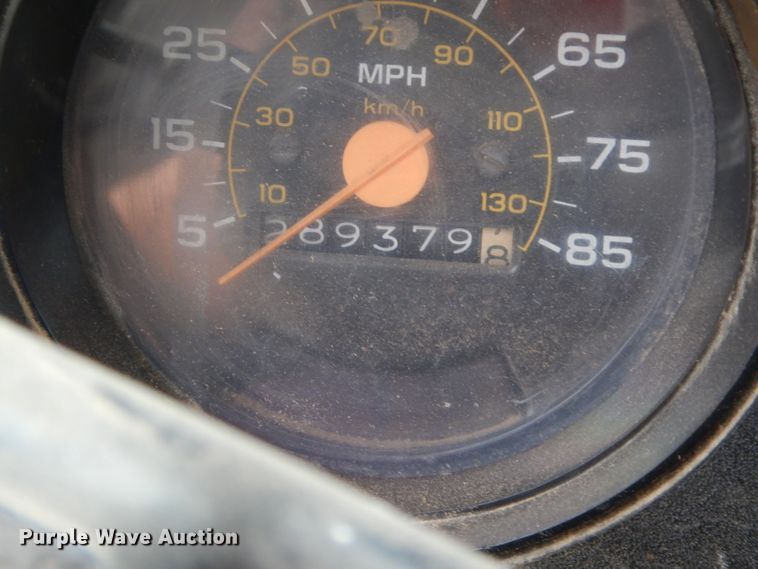 image for item LJ9794 1985 Chevrolet C70  truck