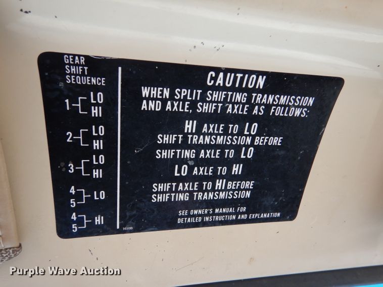 image for item LJ9794 1985 Chevrolet C70  truck