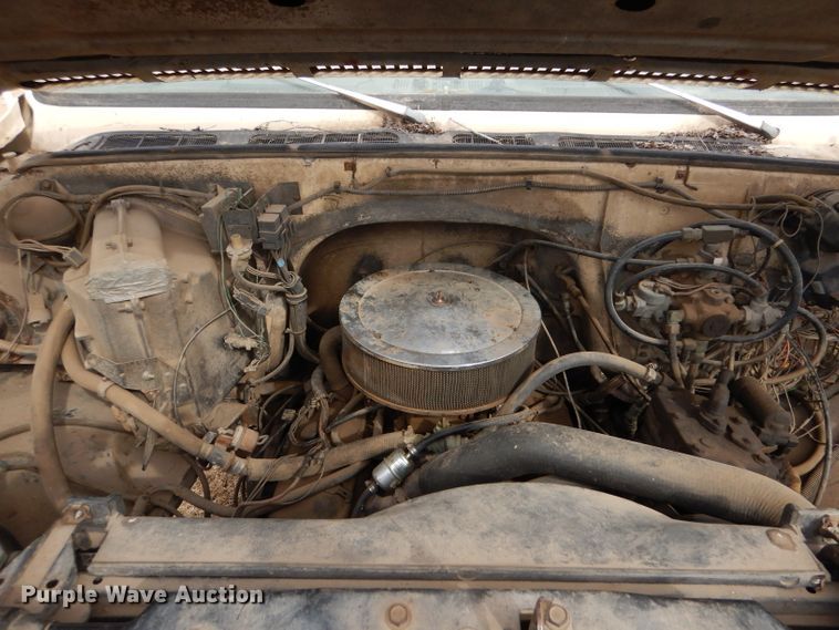 image for item LJ9794 1985 Chevrolet C70  truck