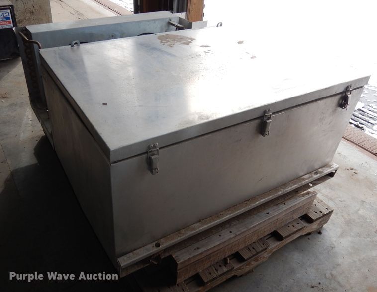 image for item DH8918 Pro 3 walk-in cooler compressor