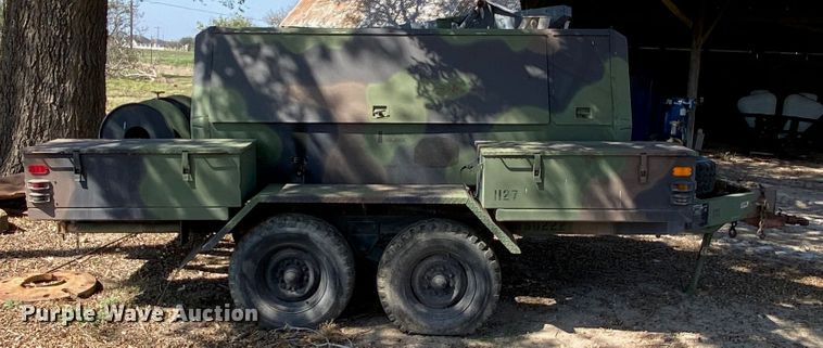 image for item DI8627 1987 Ingersoll Rand P-250-W-D-M-H268  air compressor