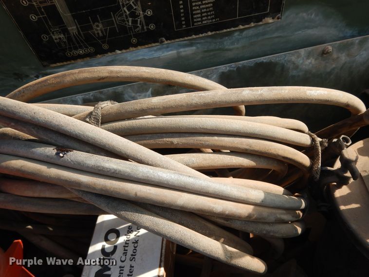 image for item DI8627 1987 Ingersoll Rand P-250-W-D-M-H268  air compressor