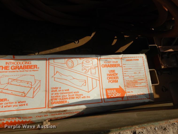 image for item DI8627 1987 Ingersoll Rand P-250-W-D-M-H268  air compressor