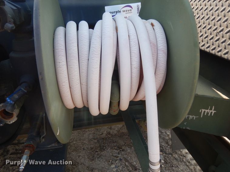 image for item DI8627 1987 Ingersoll Rand P-250-W-D-M-H268  air compressor