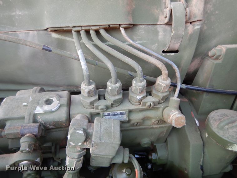 image for item DI8627 1987 Ingersoll Rand P-250-W-D-M-H268  air compressor