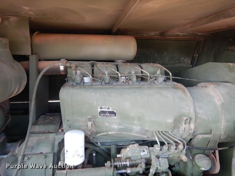 image for item DI8627 1987 Ingersoll Rand P-250-W-D-M-H268  air compressor