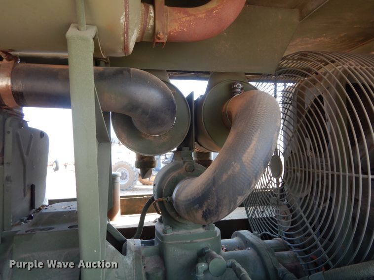 image for item DI8627 1987 Ingersoll Rand P-250-W-D-M-H268  air compressor