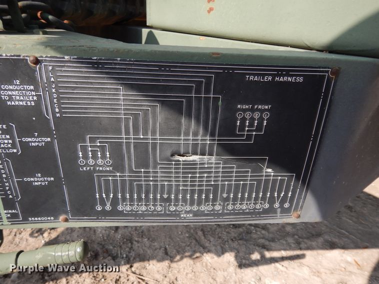 image for item DI8627 1987 Ingersoll Rand P-250-W-D-M-H268  air compressor