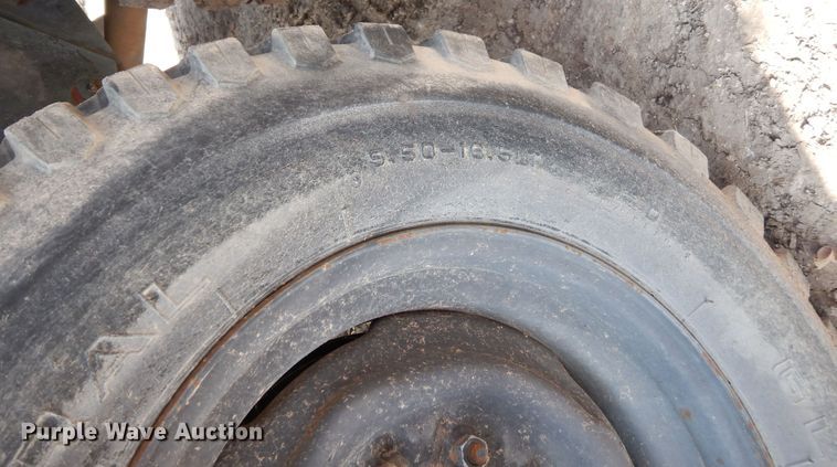 image for item DI8627 1987 Ingersoll Rand P-250-W-D-M-H268  air compressor