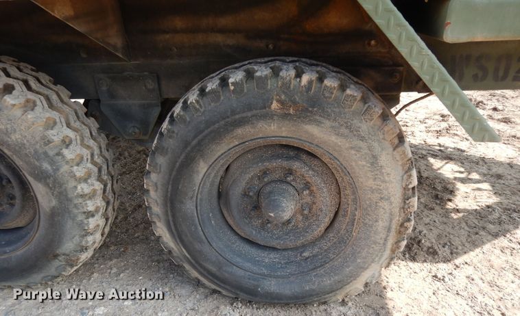 image for item DI8627 1987 Ingersoll Rand P-250-W-D-M-H268  air compressor