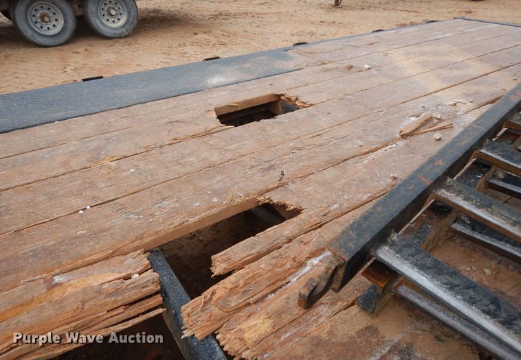 image for item DI8700 2018 Big Tex 140A  equipment trailer