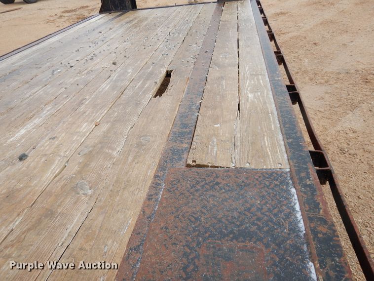 image for item DI8716 2017 Top Hat GN159-25X8.5-15.9E-F  equipment trailer