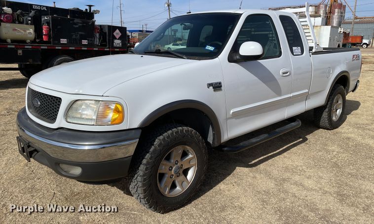 image for item DJ5015 2002 Ford F150  SuperCab pickup truck