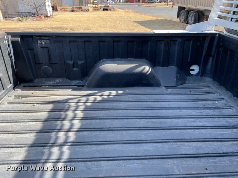 image for item DJ5015 2002 Ford F150  SuperCab pickup truck