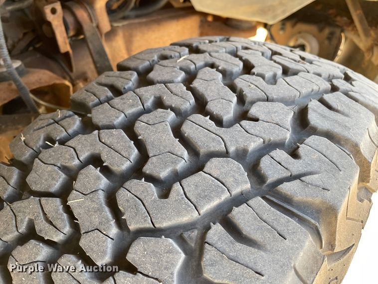 image for item DJ5015 2002 Ford F150  SuperCab pickup truck