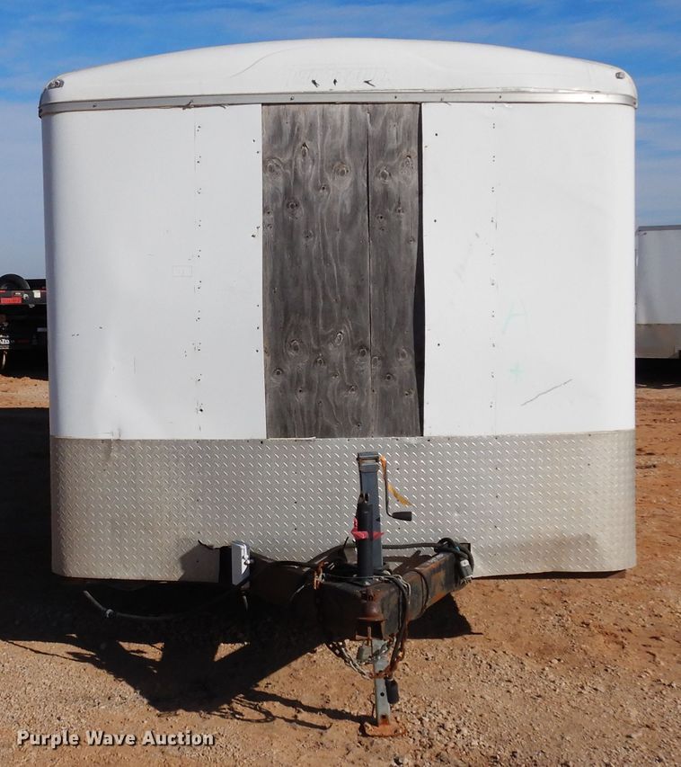 image for item DK0228 2011 TNT THR8.530TA  enclosed cargo trailer