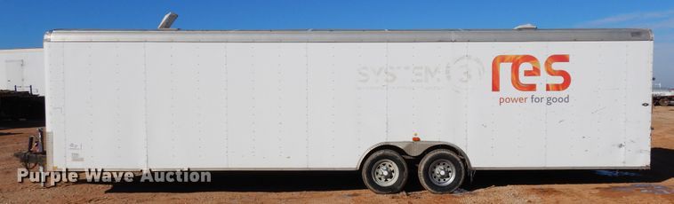 image for item DK0228 2011 TNT THR8.530TA  enclosed cargo trailer