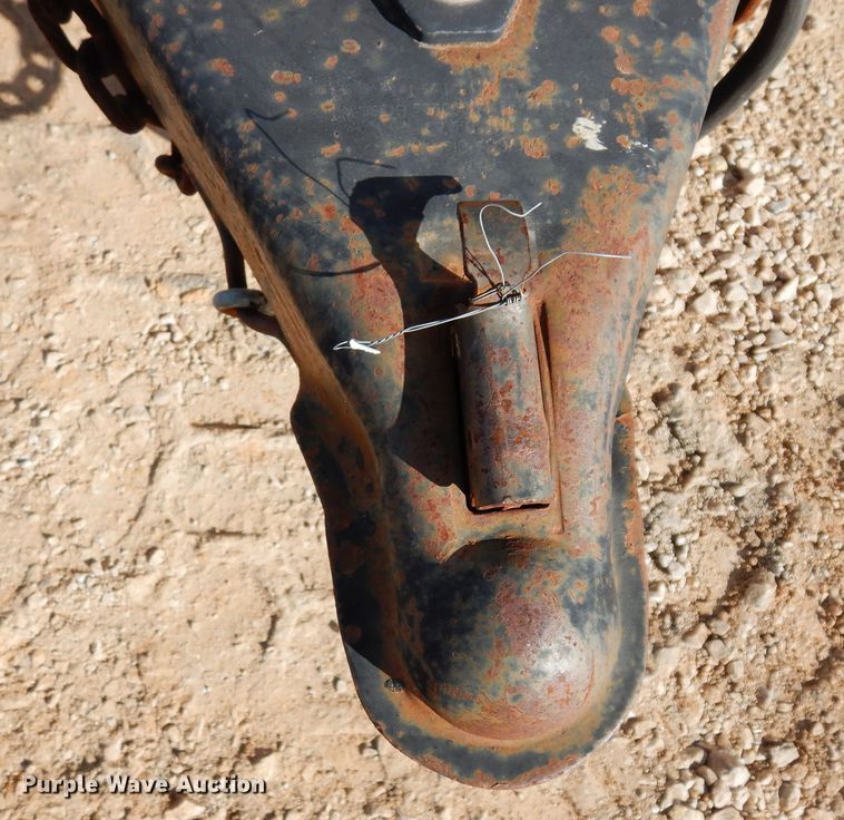 image for item DK0228 2011 TNT THR8.530TA  enclosed cargo trailer