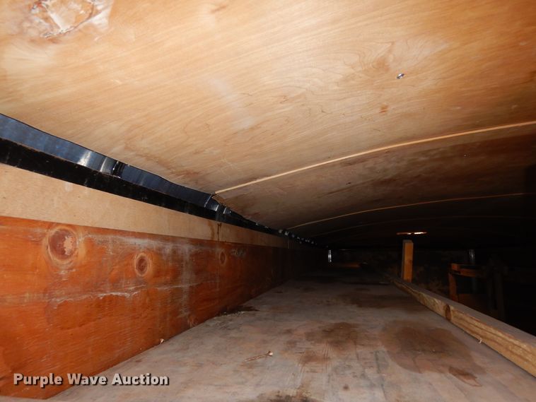 image for item DK0228 2011 TNT THR8.530TA  enclosed cargo trailer