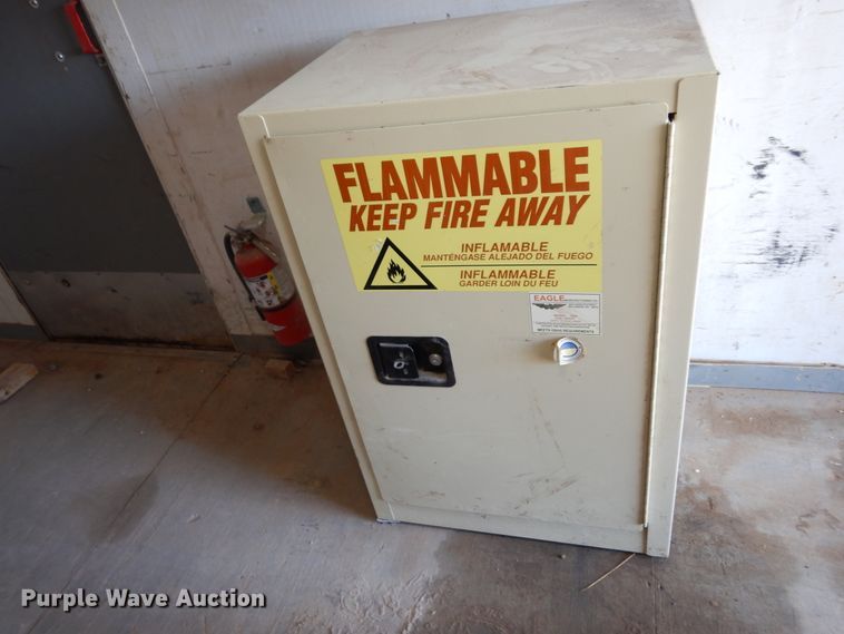 image for item DK0229 2013 Forest River  enclosed cargo trailer