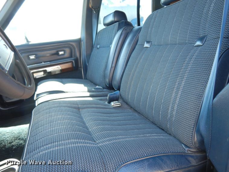 image for item DK0276 1990 Ford Crown Victoria Wagon