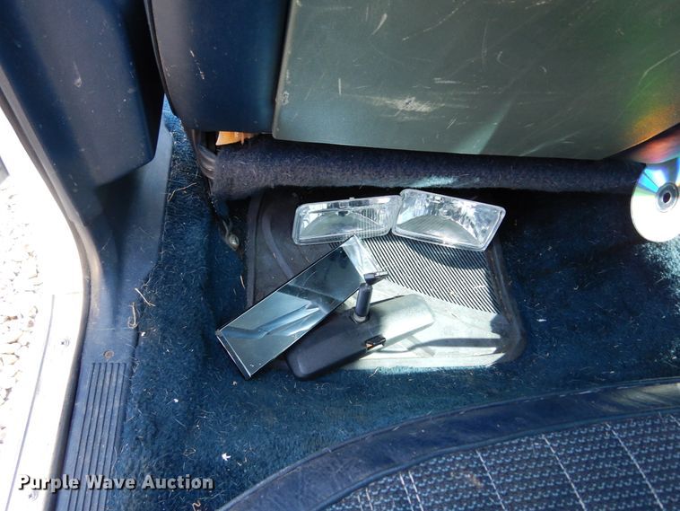 image for item DK0276 1990 Ford Crown Victoria Wagon