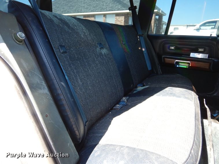 image for item DK0276 1990 Ford Crown Victoria Wagon