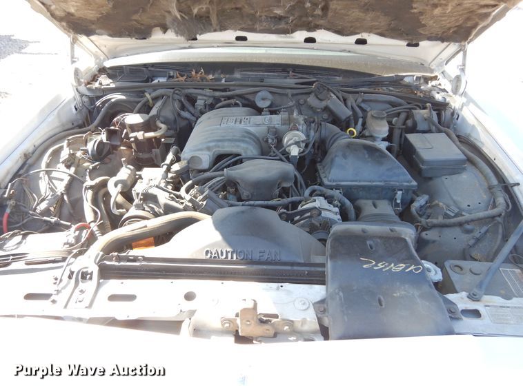 image for item DK0276 1990 Ford Crown Victoria Wagon