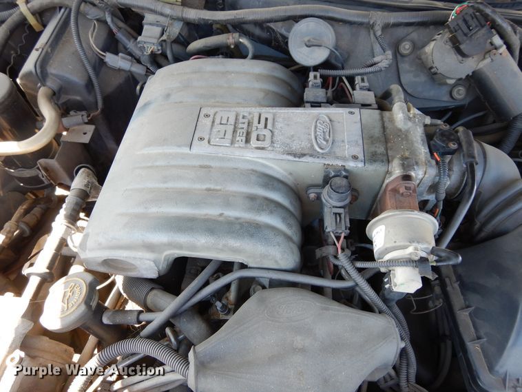 image for item DK0276 1990 Ford Crown Victoria Wagon