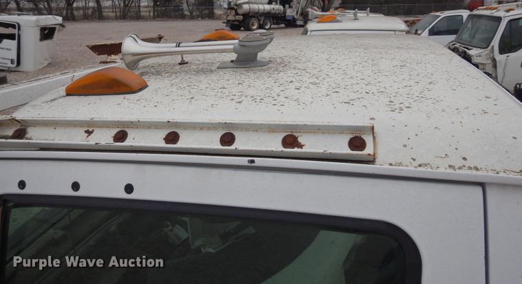 image for item DK0281 (7) truck cabs